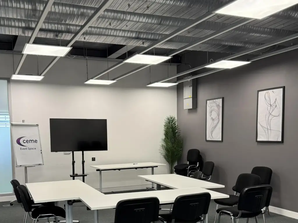 Modern CEME training classroom used for SIA courses